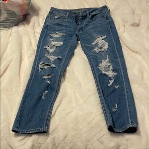 American Eagle ripped Mom Jeans